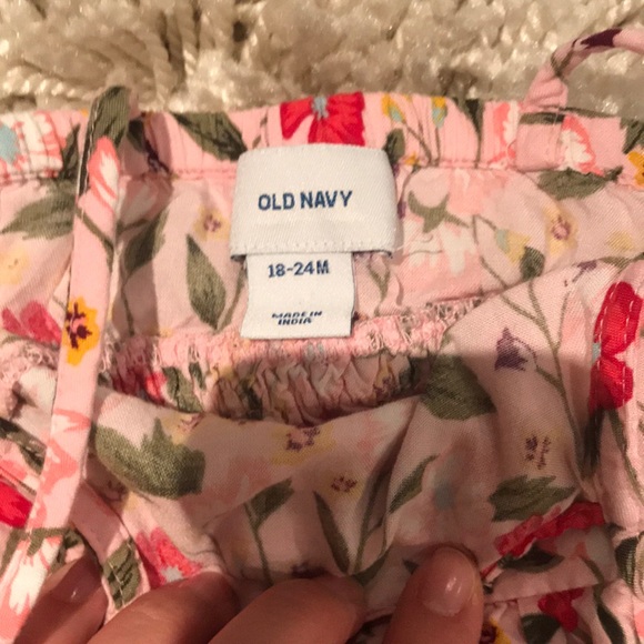 Bundle dresses for 18-24 month - Picture 3 of 4